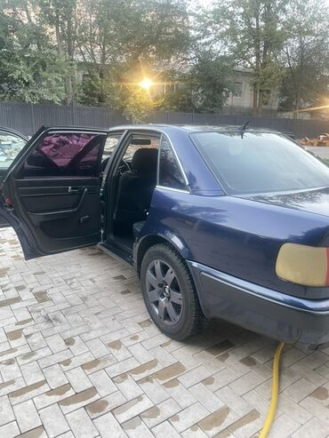 каробка передач ауди: Audi 100: 1993 г., 2.6 л, Механика, Бензин, Седан