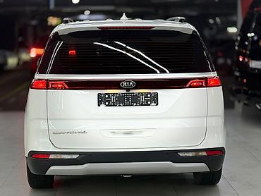 минивэн: Kia Carnival: 2021 г., 2.2 л, Автомат, Дизель, Минивэн — 6