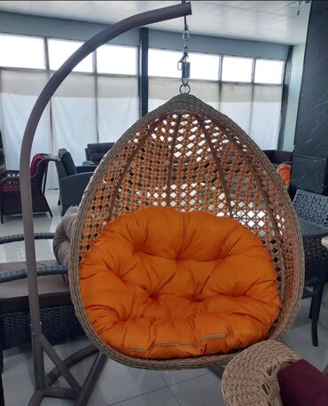 Yelləncəklər: Yeni, Oturacaq-yelləncək — 15