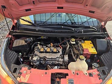 Chevrolet: Chevrolet Spark: 2018 г., Вариатор — 21