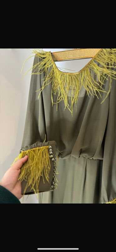 женские зеленые брюки: 1defe geyinilib ziyafet donudur altda korseti vardir ve rengi coooox lalafo.az -da женские зеленые брюки: 1defe geyinilib ziyafet donudur altda korseti vardir ve rengi coooox