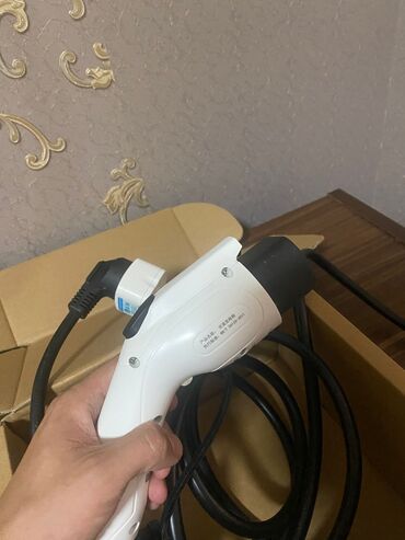 Qoşqular: Elektrikli avtomobil üçün şarj kabeli/EVSE - Tip: AC şarj kabeli