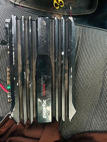 avto manitorlar: Məhsul: Sony Xplod avtomobil gücləndiricisi - Model xətti: Sony Xplod — 1
