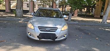 ford tranzit 2001: Kia Ceed: 1.6 l | 2007 il Universal — 1