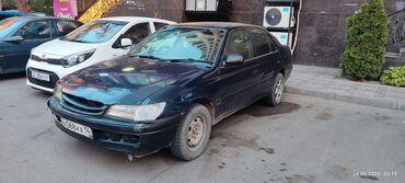 Toyota: Toyota Corona: 1999 г., 2 л, Автомат, Бензин, Седан