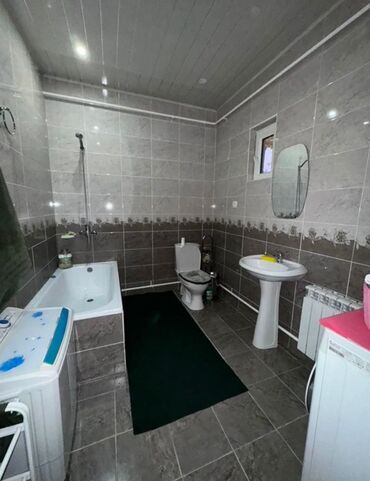 Продажа домов: Дом, 110 м², 3 комнаты, Риэлтор, Косметический ремонт at lalafo.kg — 7 Продажа домов: Дом, 110 м², 3 комнаты, Риэлтор, Косметический ремонт — 7