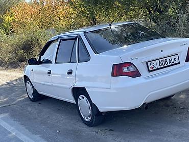 ноздри бмв: Daewoo Nexia: 2010 г., 1.6 л, Механика, Бензин, Седан — 3