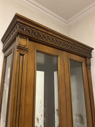 giris qapi: İşlənmiş, Servant, Kredit yoxdur, Malayziya