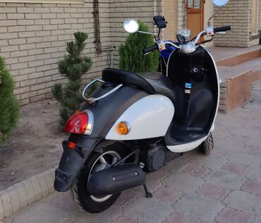купить трехколесный скутер для взрослых: Скутер Yamaha, 50 куб. см, Бензин, Колдонулган
