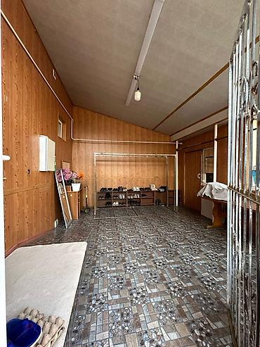 Продажа коттеджей и домов: Продаю Благоустроенный дом по первой линий в 2 этажа 4 сотки 150кв — 15