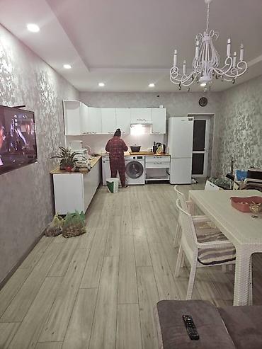 Продажа коттеджей и домов: Дом совхоз ала тоо с ремонтом,кондиционер,отопление комбинированный,3 — 9