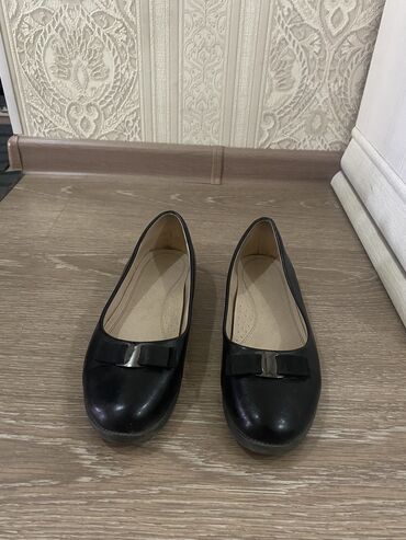 женская обувь классика: Туфли 36, цвет - Черный