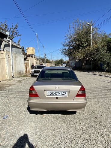 maşın 06: Mercedes-Benz C 180: 1.8 l | 1994 il Sedan