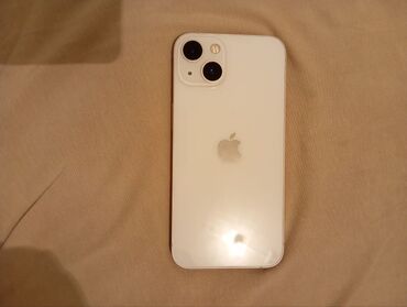 Apple iPhone: IPhone 13, Б/у, 128 ГБ, Белый, Чехол, Коробка, 86 %