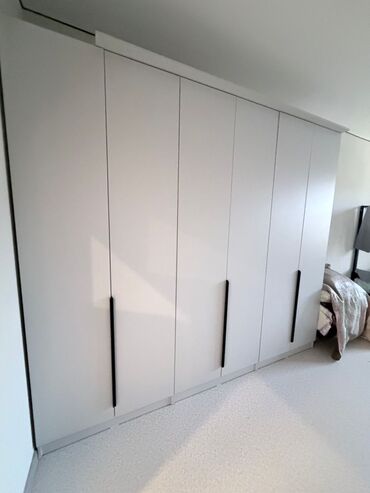 Закройщицы: ТЕЗ АРАДА ‼️ ТИГҮҮ ФАБРИКАСЫНА ОПЫТНЫЙ ЗАКРОЙЩИК КЕРЕК ✅Жумушту бүгүн — 7