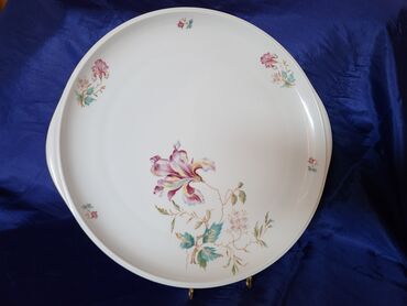 Ostalo posuđe: Tanjir iz 1945 do 194o za serviranje Hutachenreuther Bavaria na lalafo.rs — 1 Ostalo posuđe: Tanjir iz 1945 do 194o za serviranje Hutachenreuther Bavaria — 1