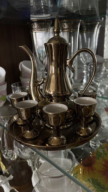 Посуда: Посуда все новое! От 50 с. Чайный набор 1500 с Набор для ликера 1000 — 3
