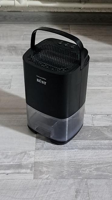 hdd box: Осушитель воздуха BÜST (портативный, с баком для конденсата и ручкой — 1