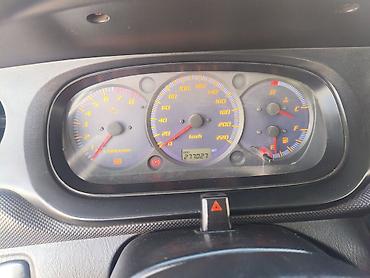 i vtec: Daihatsu YRV: 2003 г., 1.3 л, Механика, Бензин, Хэтчбэк — 9