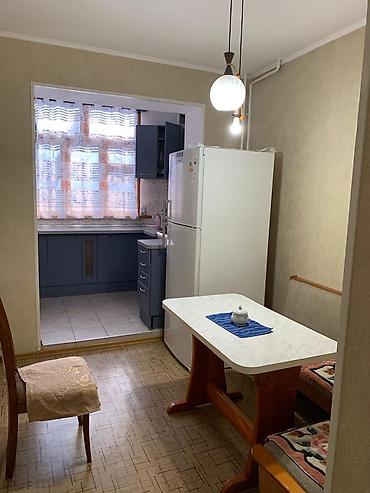 подселен: 3 комнаты, Риэлтор, Без животных, С мебелью полностью — 3