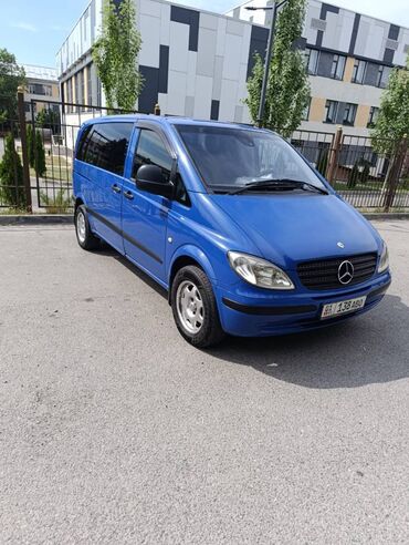 продаю газель: Mercedes-Benz Vito: 2004 г., 2.2 л, Автомат, Дизель, Вэн/Минивэн