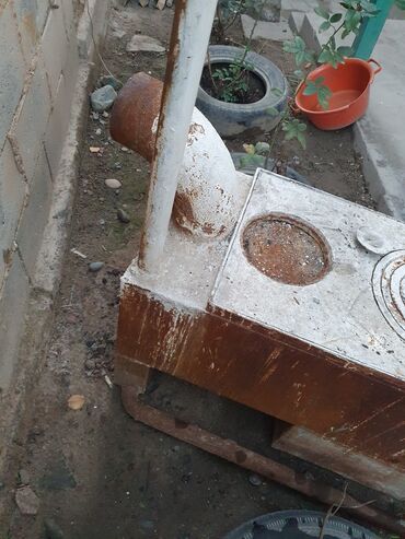 Печи, плиты: Печка сатылат. Паровой отоплениеден алынган. 
Баары жакшы — 7