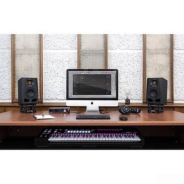 monıtor: "ADAM Audio A4V" studiya monitorlarıADAM Audio A4V Studio monitorları — 2