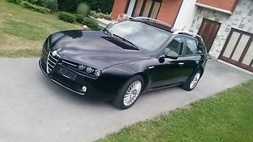 prodaj: DELOVI ZA ALFA ROMEO 159 | Plovni delovi alfa romeo - Limarija Hauba — 2