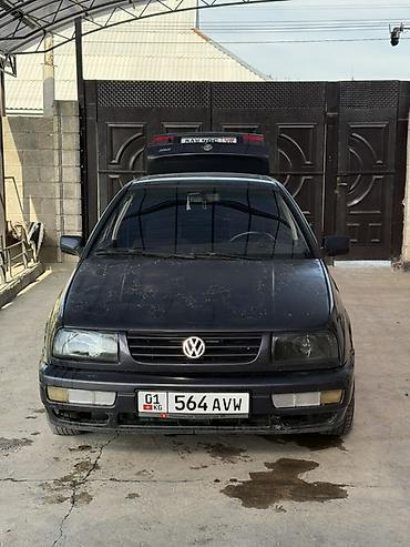 passat variant: Volkswagen Vento: 1995 г., 1.8 л, Механика, Бензин, Седан — 1