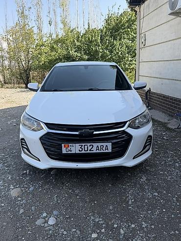 Chevrolet Onix: 2020 г., 0.1 л, Автомат, Бензин, Седан