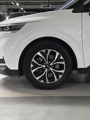 Kia: Kia Carnival: 2022 г., Минивэн — 22