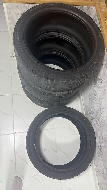 1 cüt . 225/40/18 1cüt . 235/40/18 Hamsi 200 ayri ayri 120 yeni cut