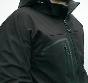 Kožne jakne: Crna muška softshell jakna brenda Mountain Sport sa kapuljačom. Jakna — 24
