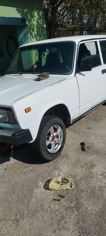 VAZ (LADA): VAZ (LADA) 2107: 1.6 l | 1991 il 40266 km Sedan — 6