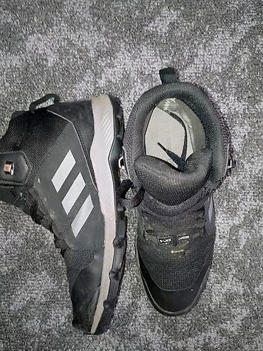turske jakne zenske: Adidas Terrex ženske planinarske patike - Model: Adidas Terrex — 2