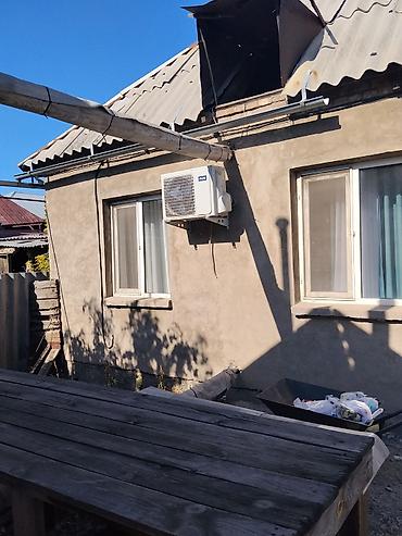 под квартиры: 3 комнаты, 50 м², 7 соток, Бишкек, Кызыл Аскер Собственник — 10
