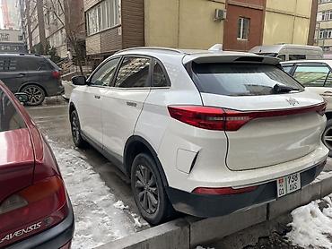 Weltmeister: Weltmeister EX5, 2021 г., 60000 км, Передний, В наличии — 5