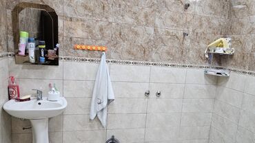 Həyət evləri və villaların satışı: 7 otaqlı, 152 kv. m, Yeni təmirli -da lalafo.az — 12 Həyət evləri və villaların satışı: 7 otaqlı, 152 kv. m, Yeni təmirli — 12