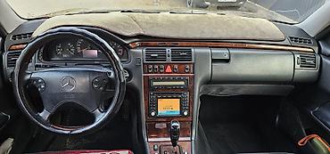 колосо: Mercedes-Benz E-Class: 2001 г., 3.2 л, Автомат, Бензин, Универсал — 6