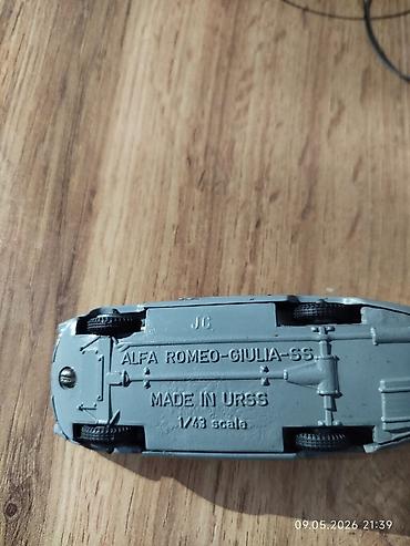 1 43 modelka: Masaüstü kolleksiya modeli – klassik kupe tipli metal oyuncaq — 7