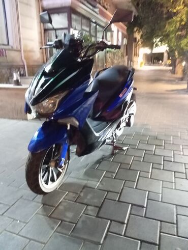 Mopedlər,skuterlər: Real alıcıya endirim olunacaq Real olan zəng eləsin boş boşuna narahat — 8