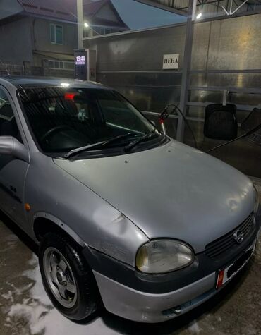 дайхатсу машина: Opel Corsa: 1999 г., 1.6 л, Автомат, Бензин, Универсал