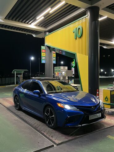 подрулевой: Toyota Camry: 2019 г., 2.5 л, Типтроник, Бензин, Седан