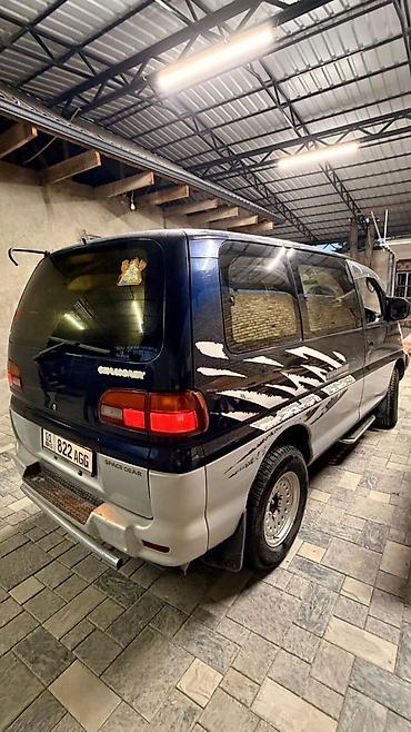 Mitsubishi: Mitsubishi Delica: 1996 г., 2.8 л, Автомат, Дизель, Минивэн — 2
