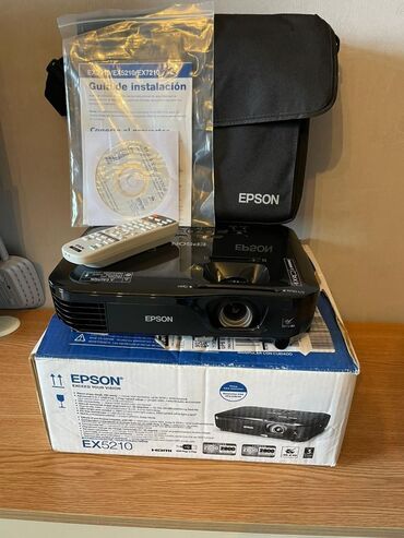 Divanlar: Epson EX5210 projektor demek olar islenmiyib Amerikadan alinib Qiymet