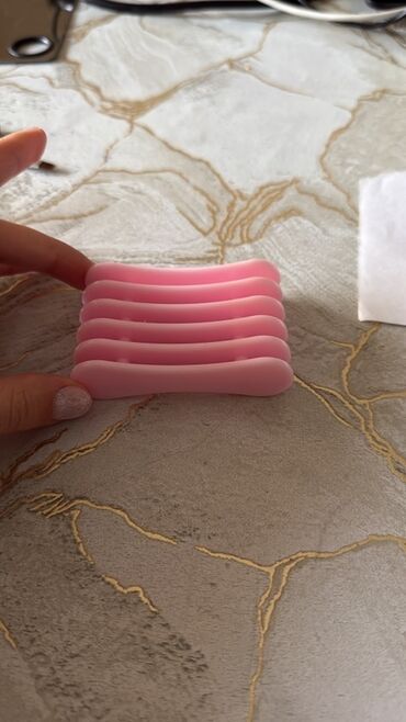 Manikür, pedikür aparatları: Manikür üçün avadanlıq dəsti tək tək də satılır hər biri Tərkib: - — 19