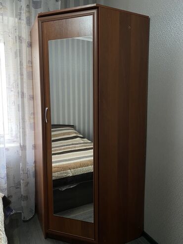 купить угловой шкаф в спальню: Шкаф для одежды, Угловой