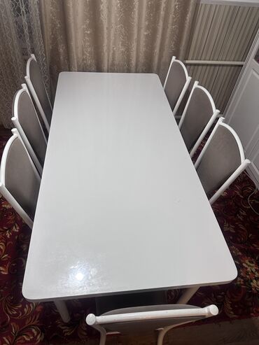 стол и стулья в гостиную: Комплект стол и стулья