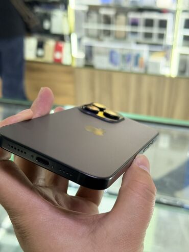 Apple iPhone: IPhone 16 Pro Max, Б/у, 256 ГБ, Black Titanium, Защитное стекло, Чехол, 92 % — 6