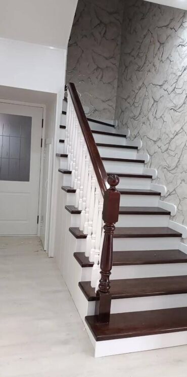 Продажа домов: Дом, 110 м², 5 комнат, Агентство недвижимости, Косметический ремонт